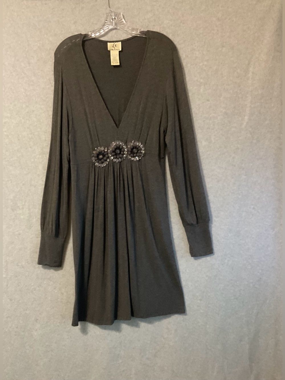 ICE Sleeve Detail V-Neck Dress with Embellished Waist - Dark Gray Sz 10